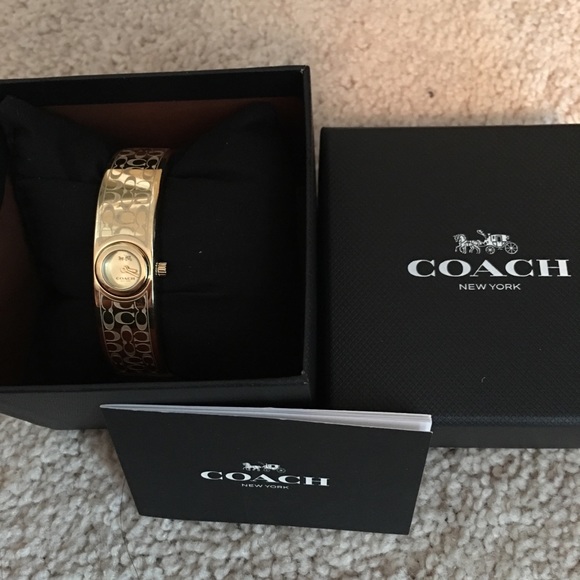 Coach watch. New!! - Picture 2 of 8